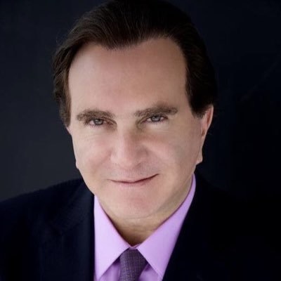 Oscar mario Beteta.jpeg